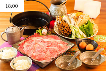 「ディナーはお部屋で豪華に」口の中で溶けてしまうほど柔らかい、おおいた和牛と割下の甘さが絶妙なすき焼きで優雅に家族団らんの時間を。